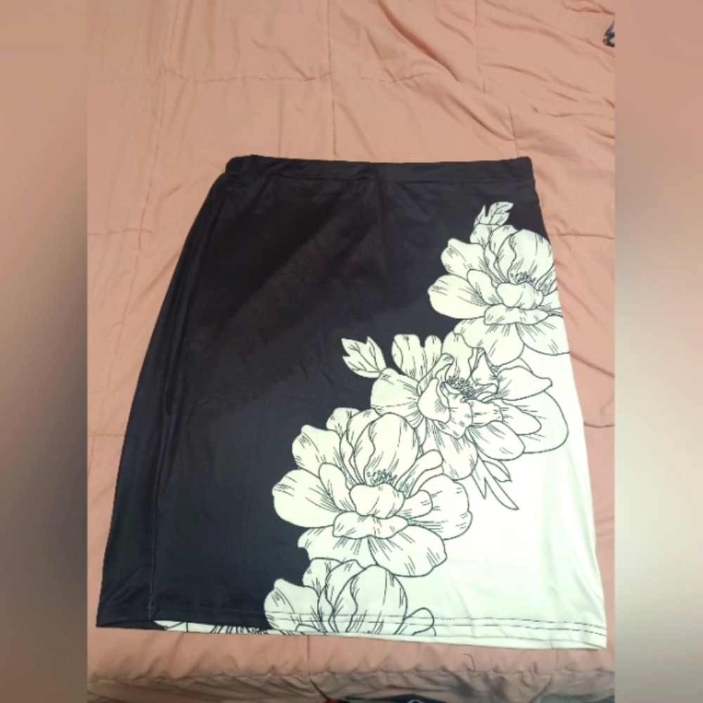 A's Floral Print Pencil Skirt Size XXL